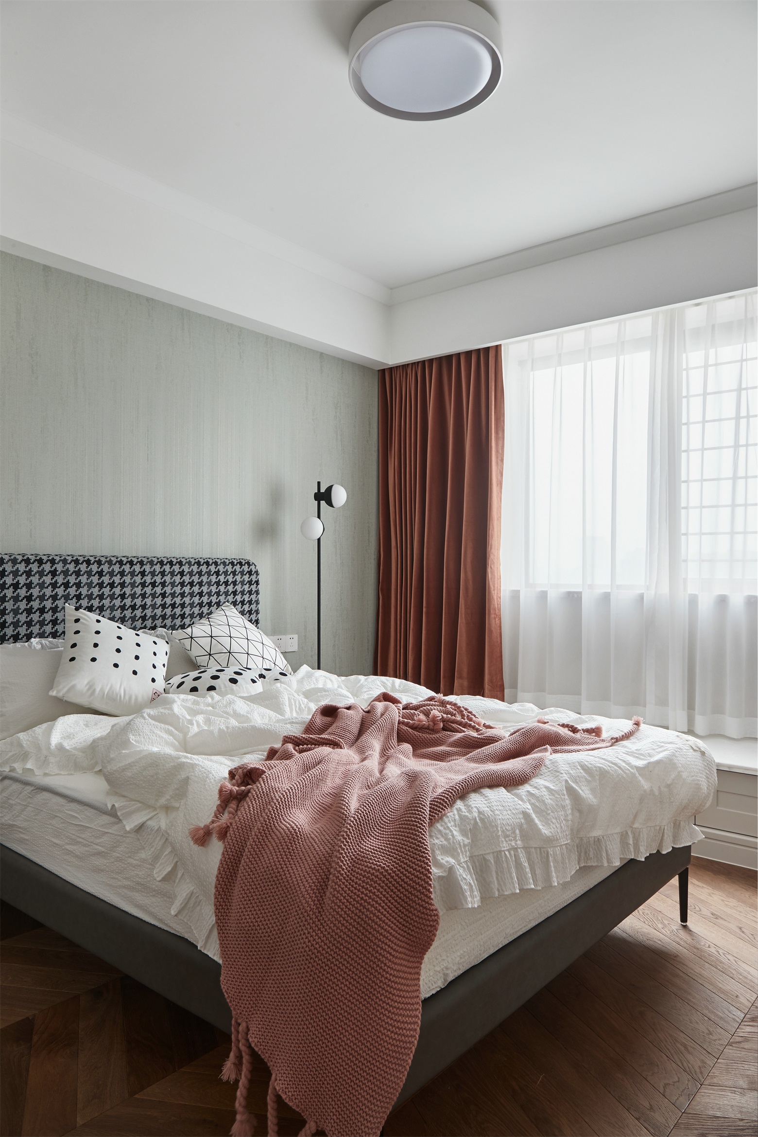 现代装修案例北京华樾国际三居室126平米装修效果图