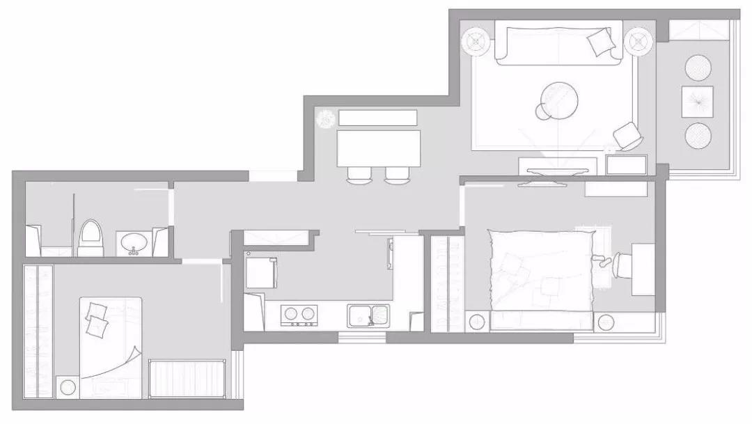 屋内较少梁柱，大大提高了室内的使用空间。饭厅和客厅有明显的功能分区，两区生活互不影响。