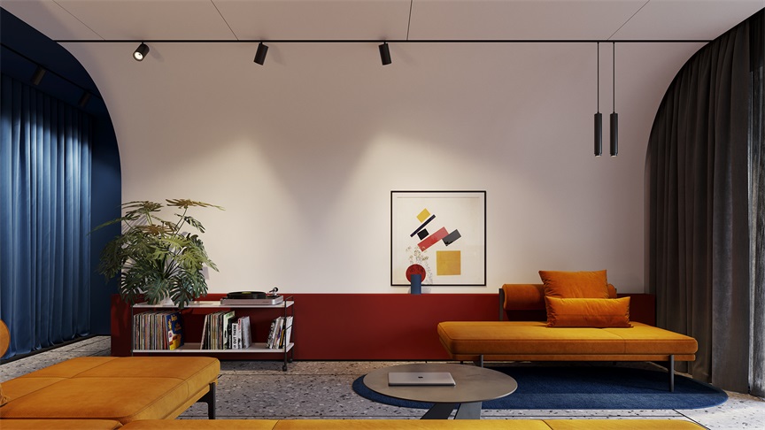 电视墙背景加入了砖红色，配以橘色与绿植点缀装饰，空间不失设计感。