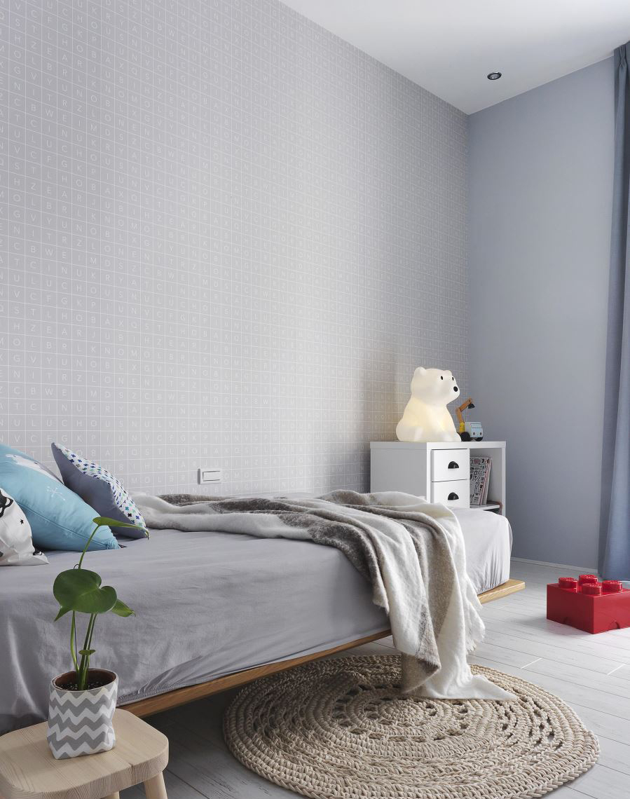 侧卧以紫灰色为主题，浪漫而优雅，局部采用布艺、棉麻、绿植装饰，彰显格调。