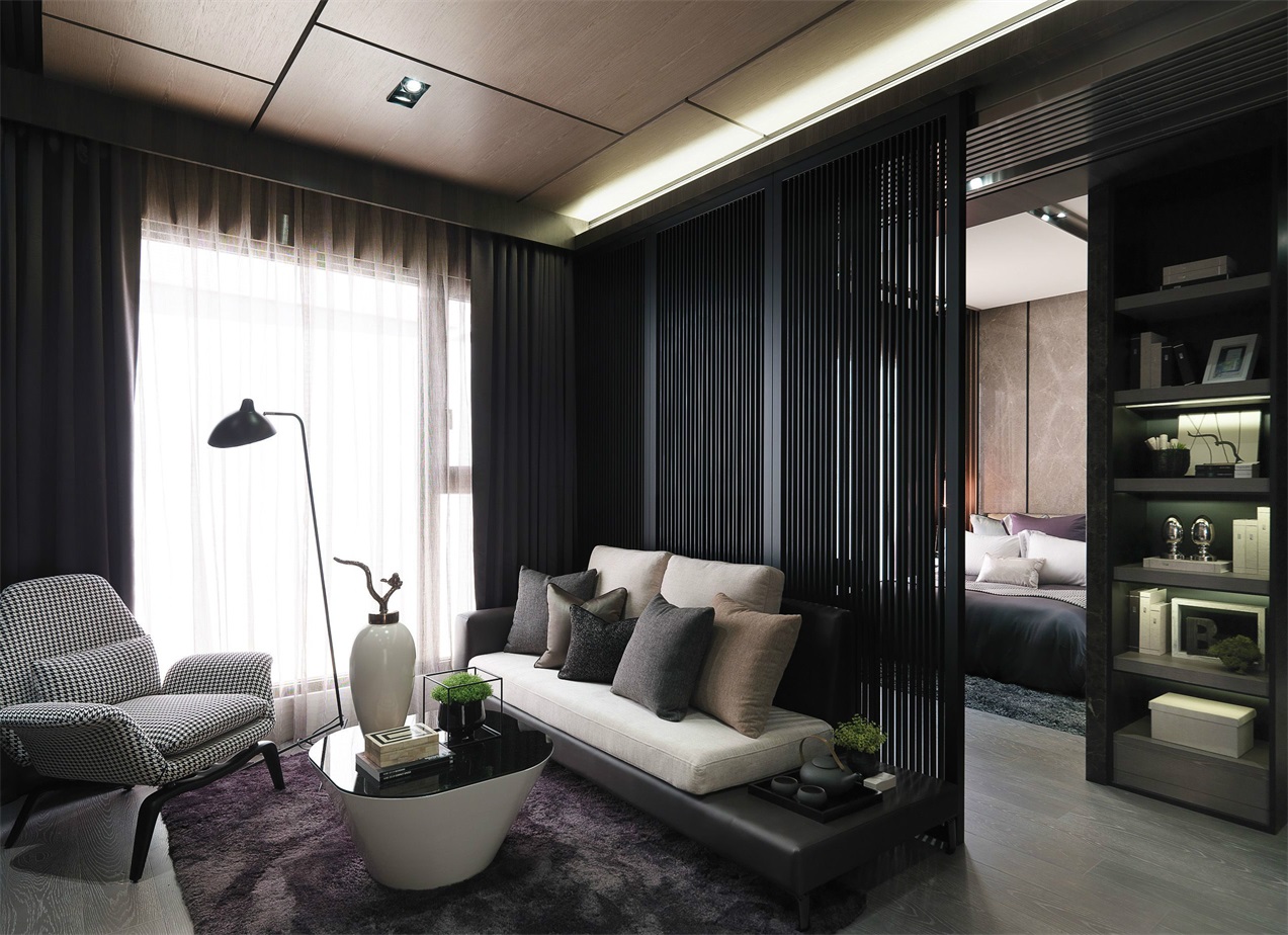 客厅空间运用沉稳的色彩搭配，营造出舒适个性的新中式空间氛围。